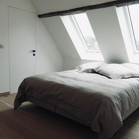 Appartement Le Grenier - Le Cercle à Marche-en-Famenne Extérieur photo