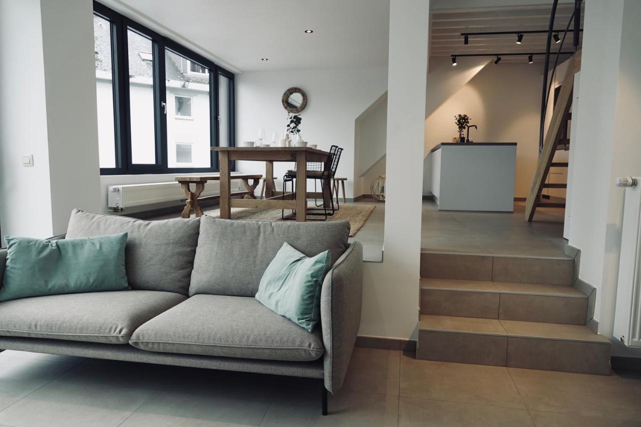 Appartement Le Grenier - Le Cercle à Marche-en-Famenne Extérieur photo